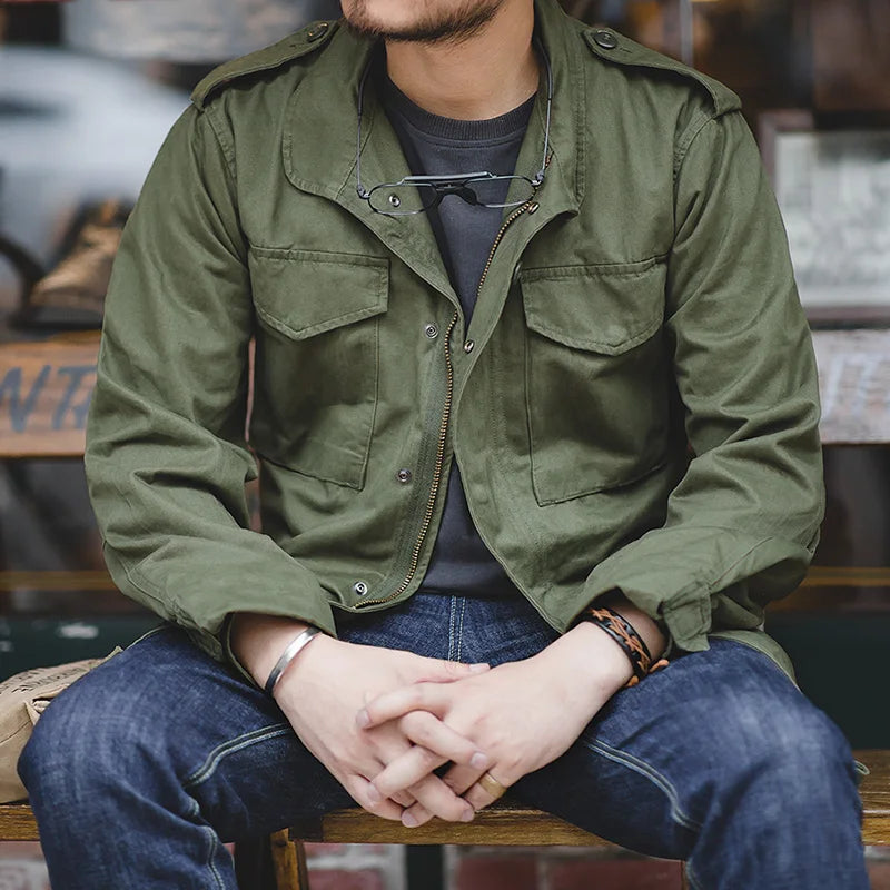 Vintage Jacket with Collar and Pockets