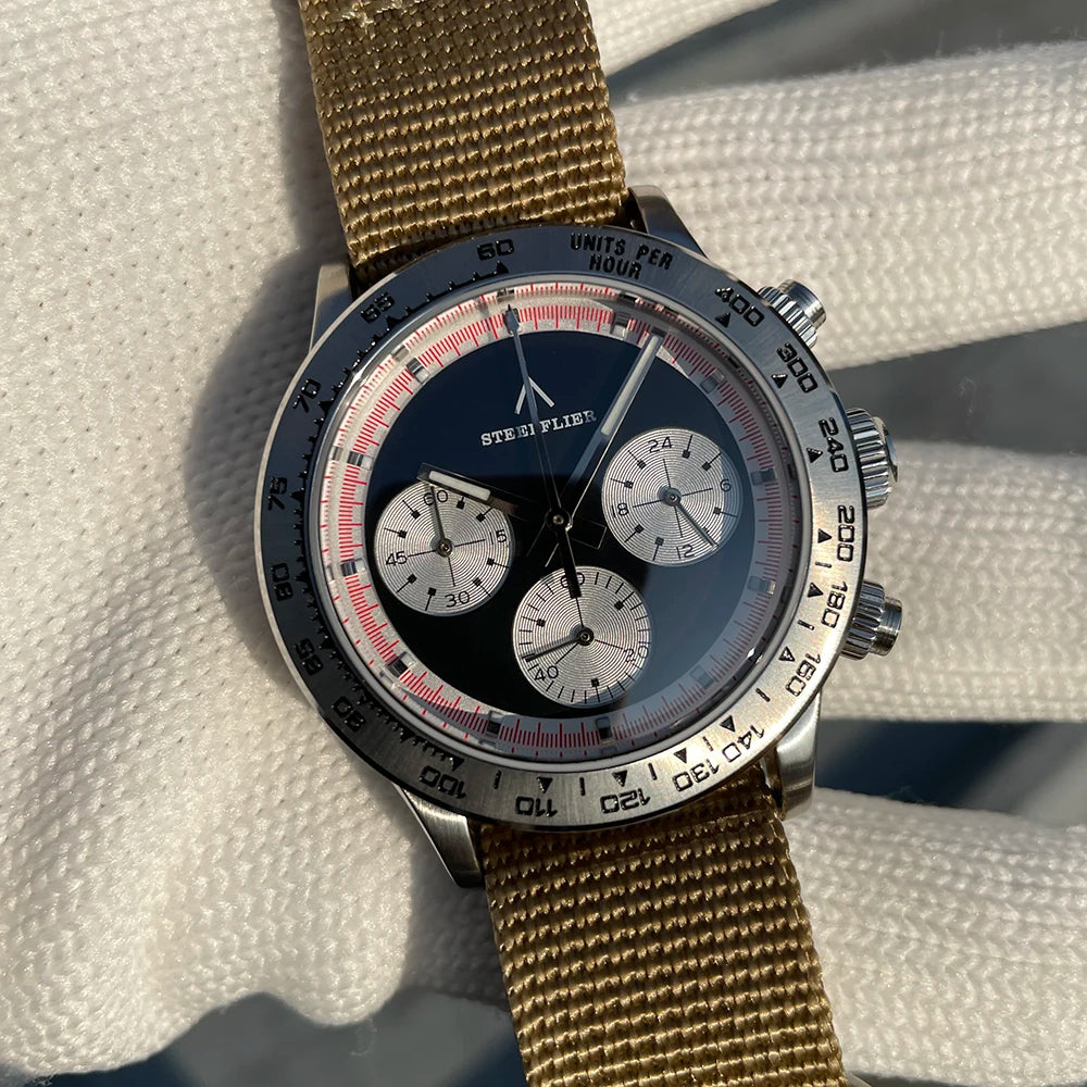 Waterproof Quartz Wristwatch