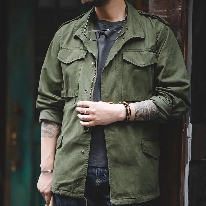 Vintage Jacket with Collar and Pockets