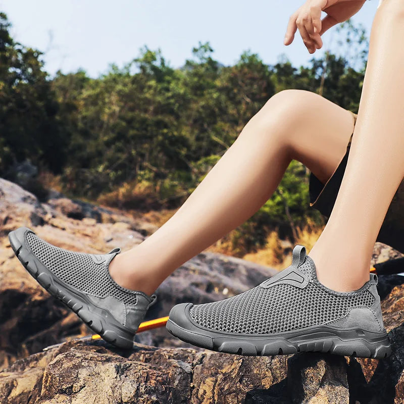 Men's Breathable Mesh Casual Sneakers